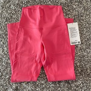 ⭐️NWT Lululemon 25” Align Pants, size 4